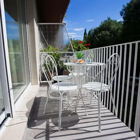 The Blue Apartamento *
